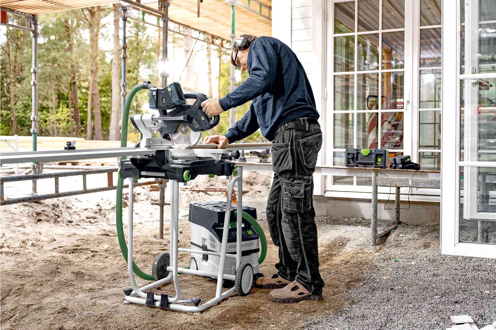 CTLC MINI 10l L Class 18V Cordless Mobile Dust Extractor Basic - Image 9