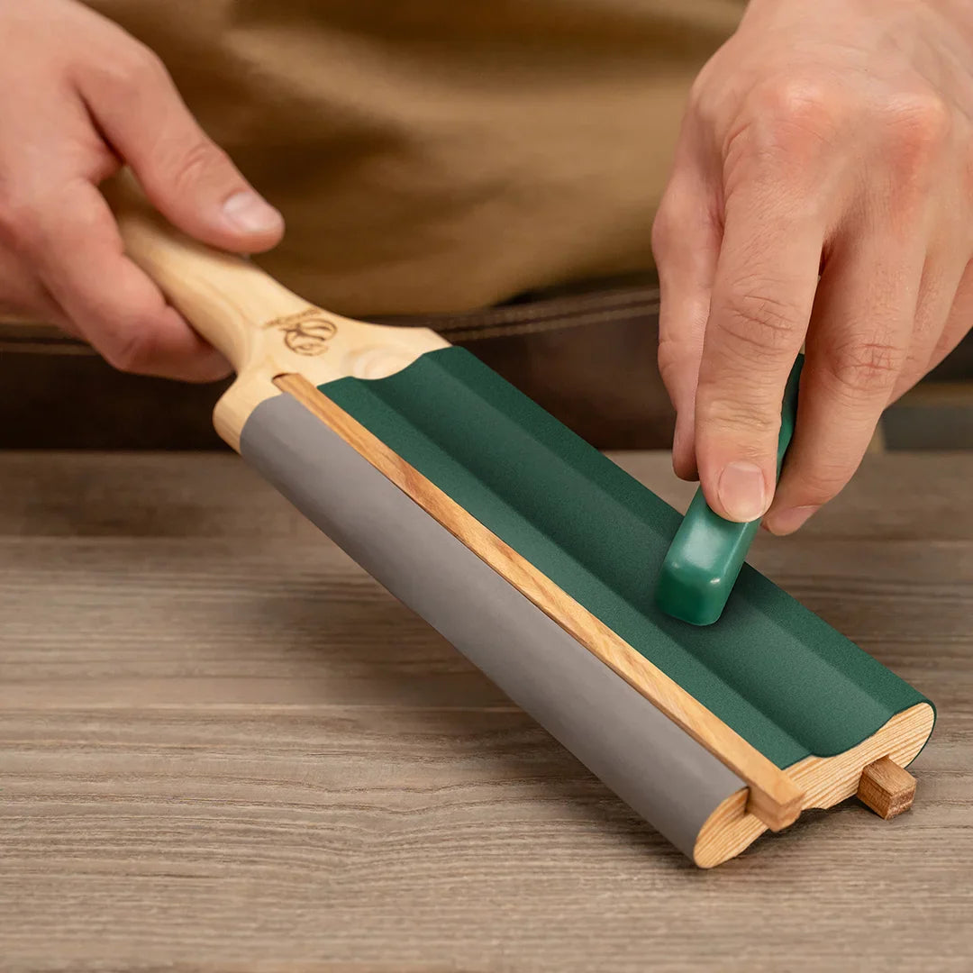 Beavercraft® Dual-Sided Leather Paddle Strop for Hook Knives & Gouges