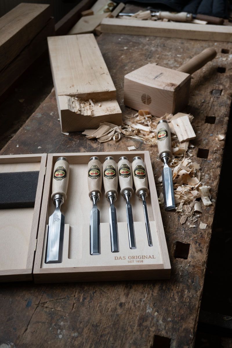 Timber Handle Bench Chisel Set 6pce in Wooden Storage Box